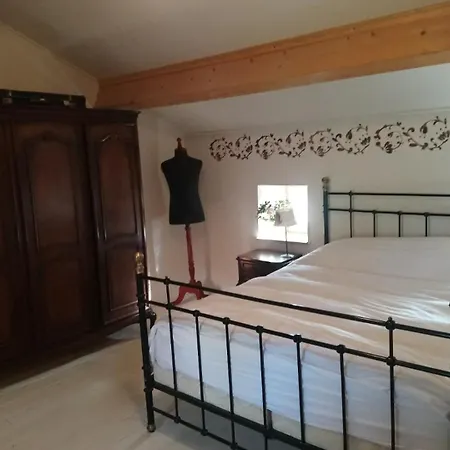 La Boutardiere Semesterbostad *